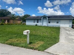 Building Photo - 134 Aurora Ave S