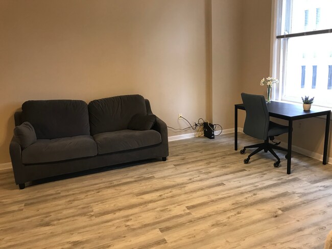 Muebles incluidos - 32 Peachtree St NW