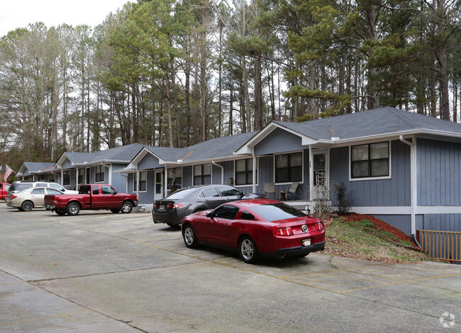 Building Photo - Eagle Ridge Apartments