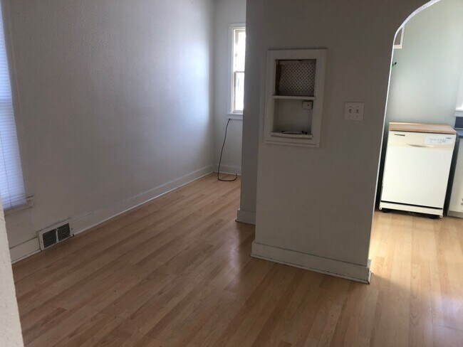 Foto del edificio - 1031 N 10th St