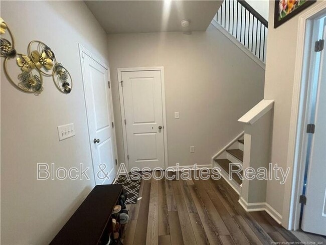 Photo - 1251 Herb Garden Way House