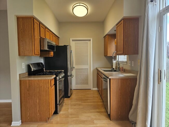 Building Photo - 14127 Faulkner Ct