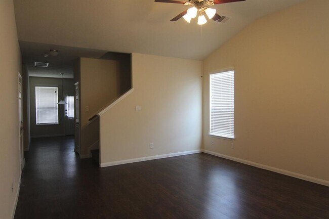 Foto del edificio - 12447 Dona Lane
