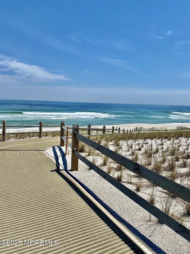 Foto del edificio - 36 1st Ave