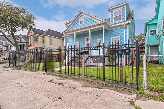 Building Photo - 2914 Avenue K Ave