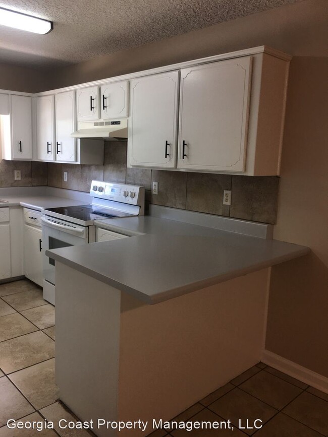 Building Photo - 3 br, 2 bath House - 136 Leeswood Circle
