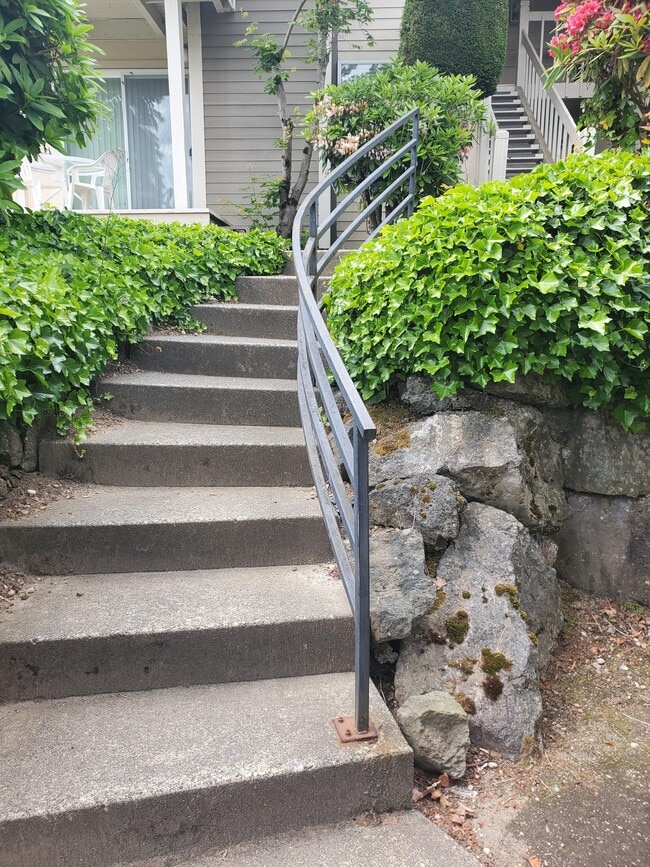 Walkway Stairs - Campus View