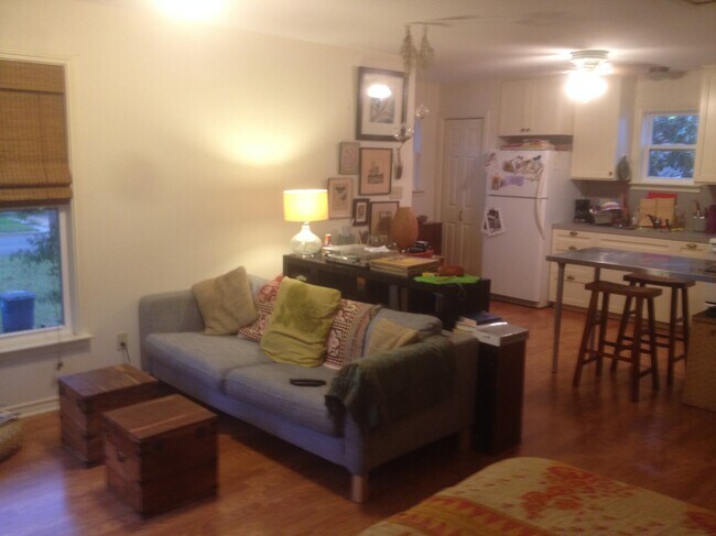 northeast corner - 2320 Lafayette Ave