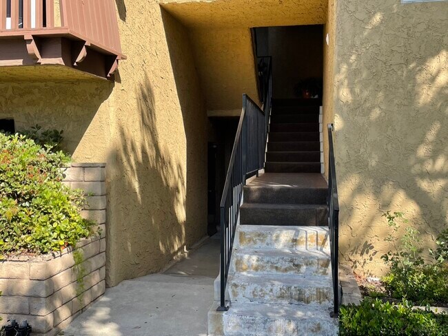 Building Photo - 1258 10th St