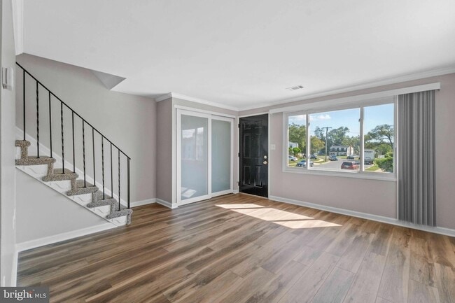 Building Photo - 1628 Wentworth Ave