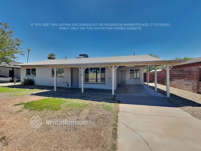 Building Photo - 7327 E Palm Ln