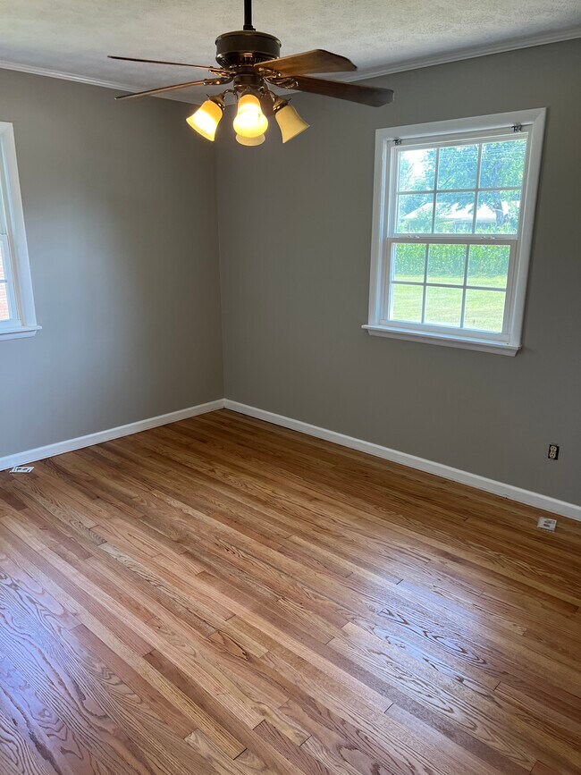 Foto del edificio - 864 Ashwood Dr