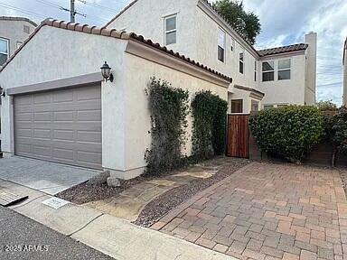 Foto del edificio - 2909 N 48th St