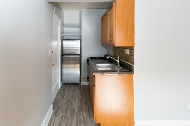 Building Photo - 4602 N Beacon St