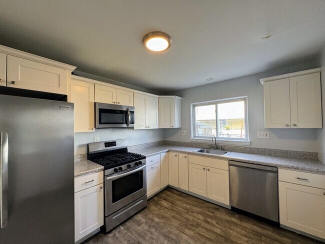 Foto del edificio - 228 Ella St