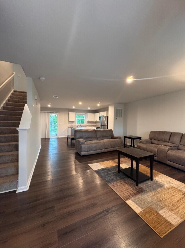 Foto del edificio - Beautiful 4-Bed, 2.5-Bath Home in Lyman – ...