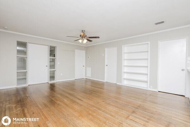 Building Photo - 221 EDWARDS AVE, ORANGE CITY, FL 32763