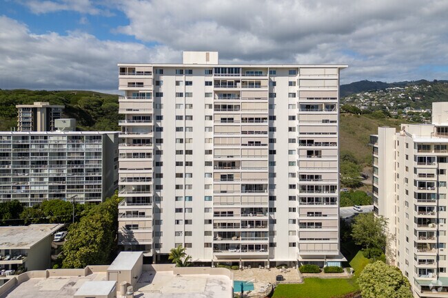 Foto del edificio - 999 Wilder Ave