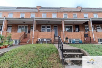 Building Photo - 414 Elrino St