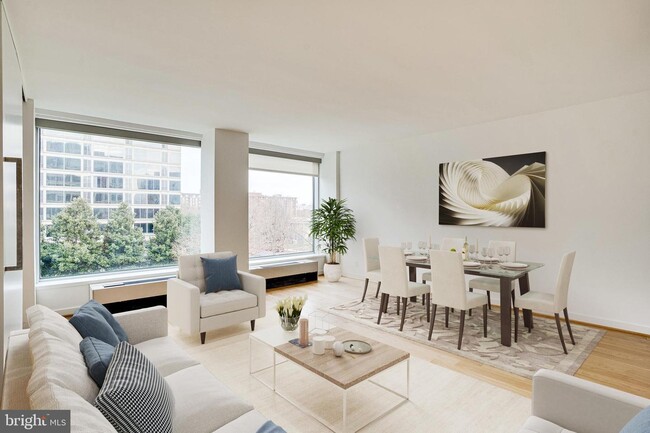 Foto del edificio - 1101 3rd St SW
