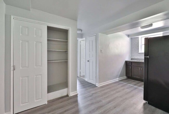 Pantry - Germantown Apartments