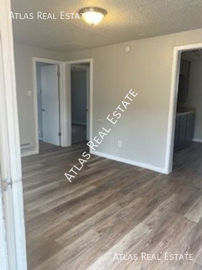 Foto del edificio - 2619 E Willamette Avenue