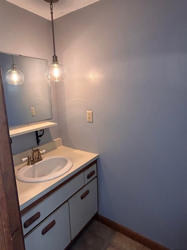 Foto del edificio - 266 Stonebridge Dr