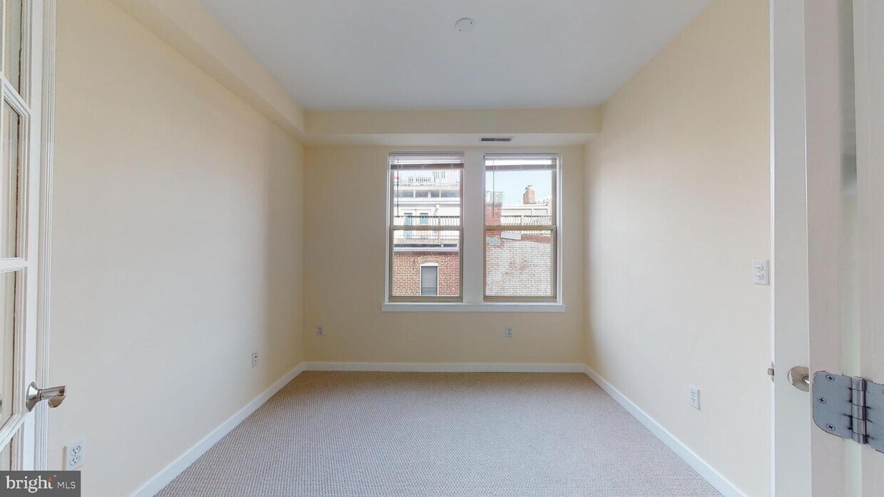 Primary Photo - 2535 13th St NW