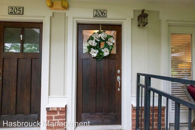 Foto del edificio - 1830 Candlewood Ct