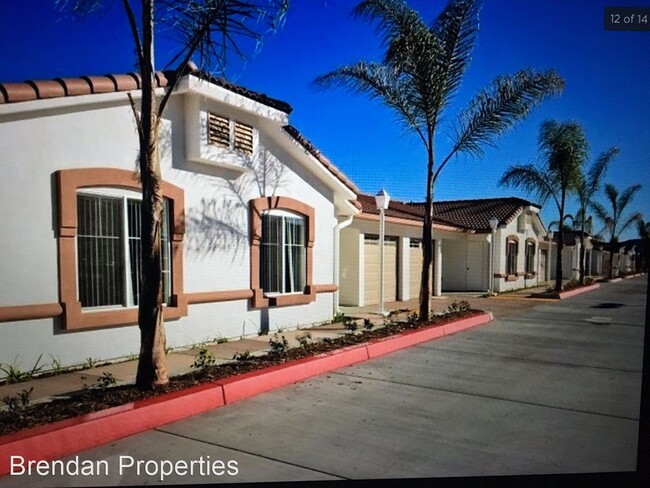Building Photo - 2 br, 2 bath Apartment - 1711Pepper Tree Dr