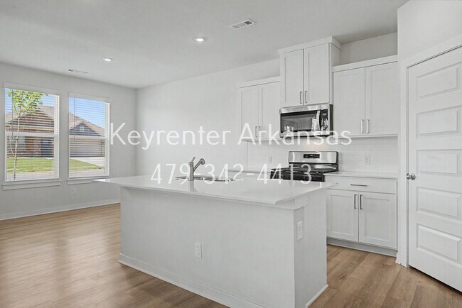 Foto del edificio - Amazing 3 Bedroom - 3.5 Bathroom in Fayetteville!