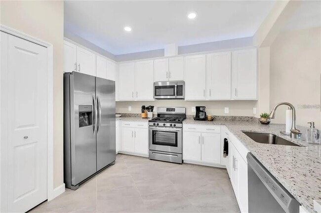 Building Photo - 5413 MYSTIC WATER Cove