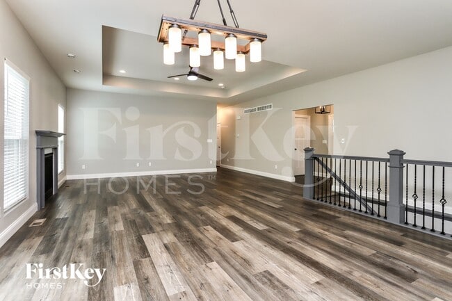 Foto del edificio - 413 Bittersweet Dr