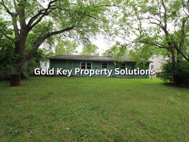 Building Photo - 3 BR 1 BA House with Garage and All New Ca...