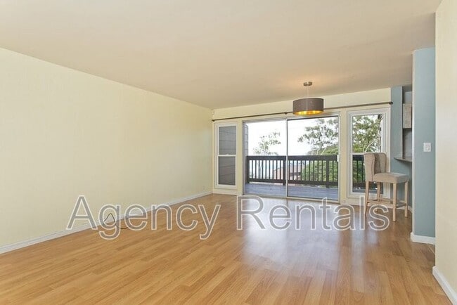 Building Photo - 92-1331 Panana St. #52