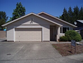 Building Photo - 1453 Kristan Ct
