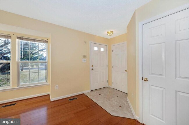 Building Photo - 6801 Fallard Place