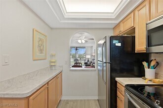 Building Photo - 400 Forest Lakes Blvd