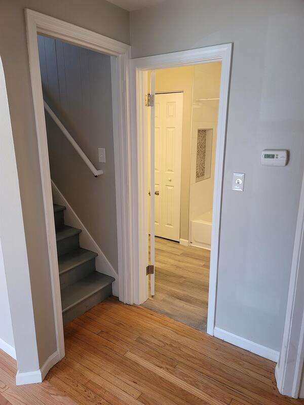 9639 Inkster Rd, Livonia, MI 48150 House for Rent in Livonia, MI