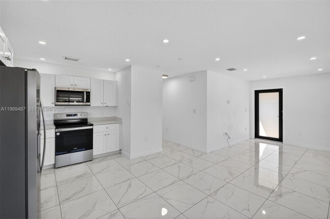 Building Photo - 2490 NW 44th St