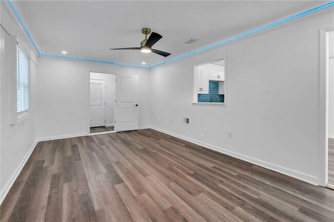 Foto del edificio - 2851 Forrest Hills Dr SW