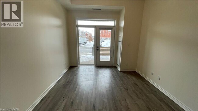 Building Photo - 200 Lagerfeld Dr