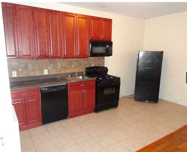 Building Photo - 31 Clifton Pl