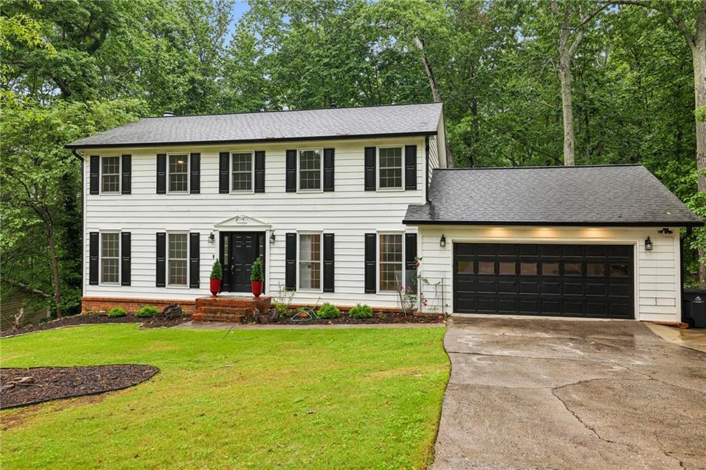 Foto principal - 2063 Six Branches Dr