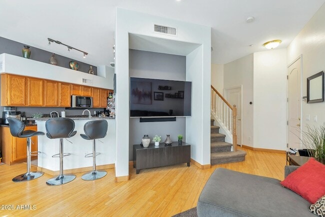 Photo - 2019 E Campbell Ave Townhome