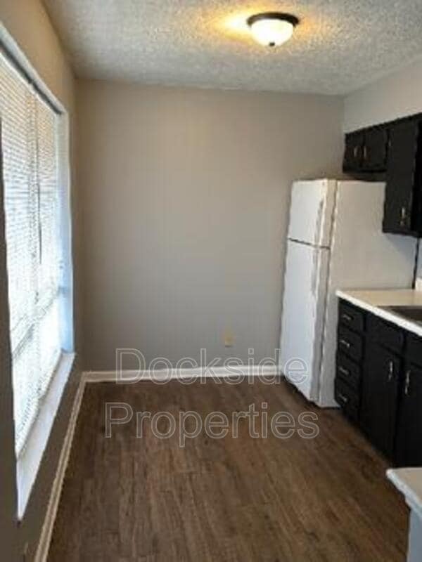 Building Photo - 5104 Malibu Ct