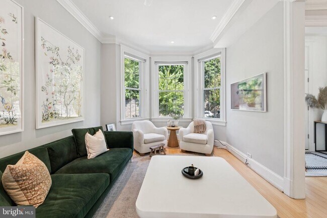 Foto del edificio - 21 V St NE