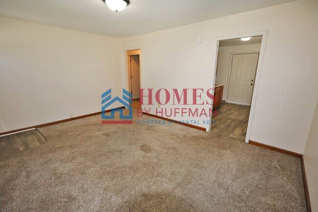 Foto del edificio - 1215-1215 Joan Ave