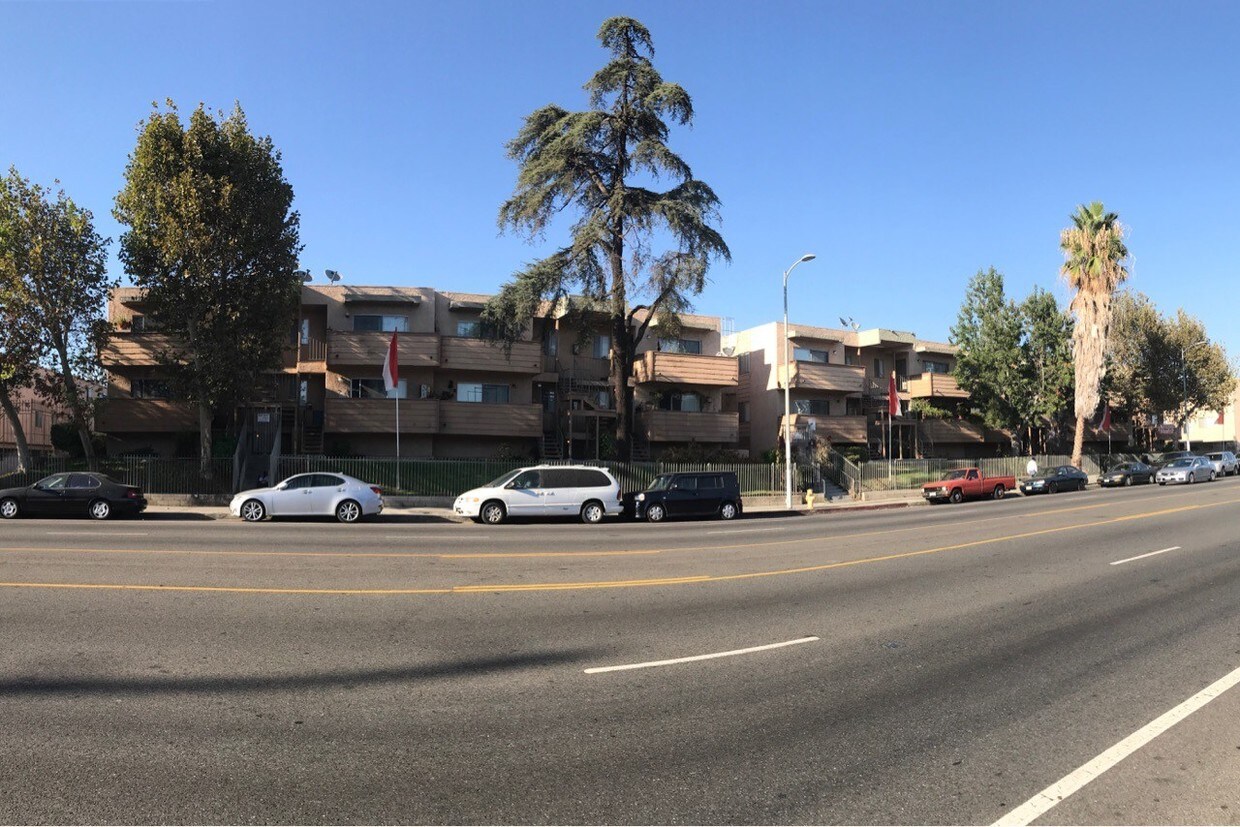 Foto del edificio - 15229 Nordhoff St