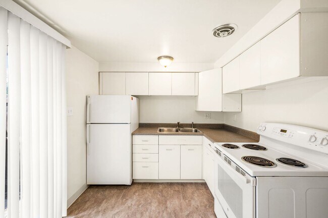 Photo - 10458 West 8th Avenue Apartment